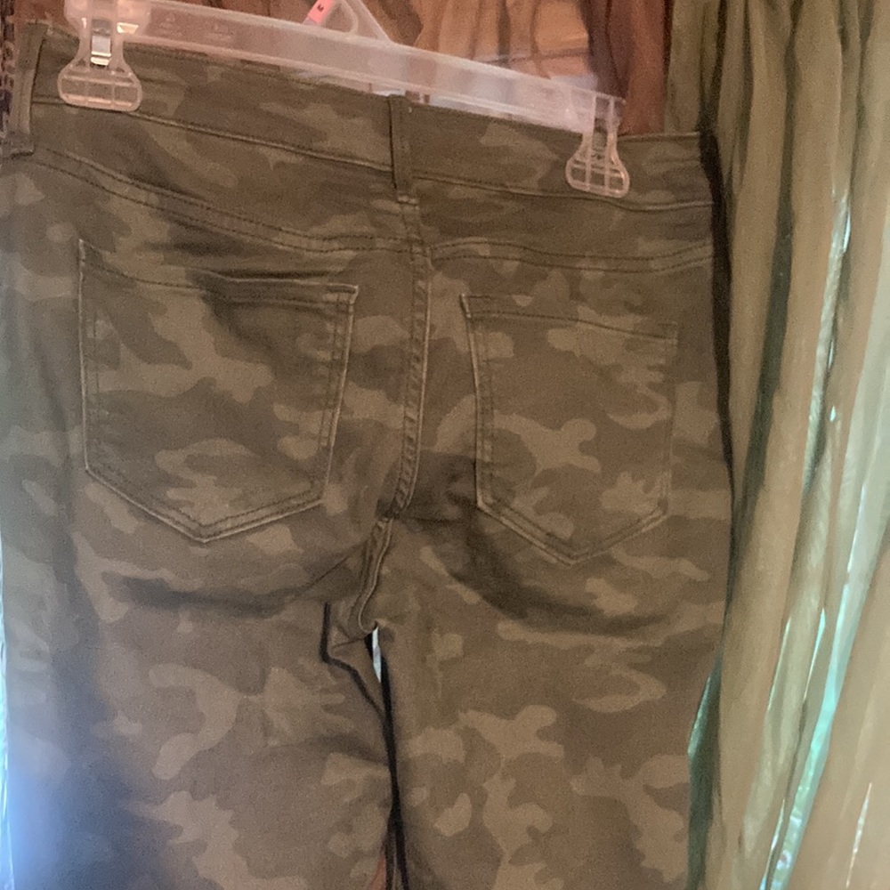 Old Navy Rockstar Super Skinny camouflage jeans